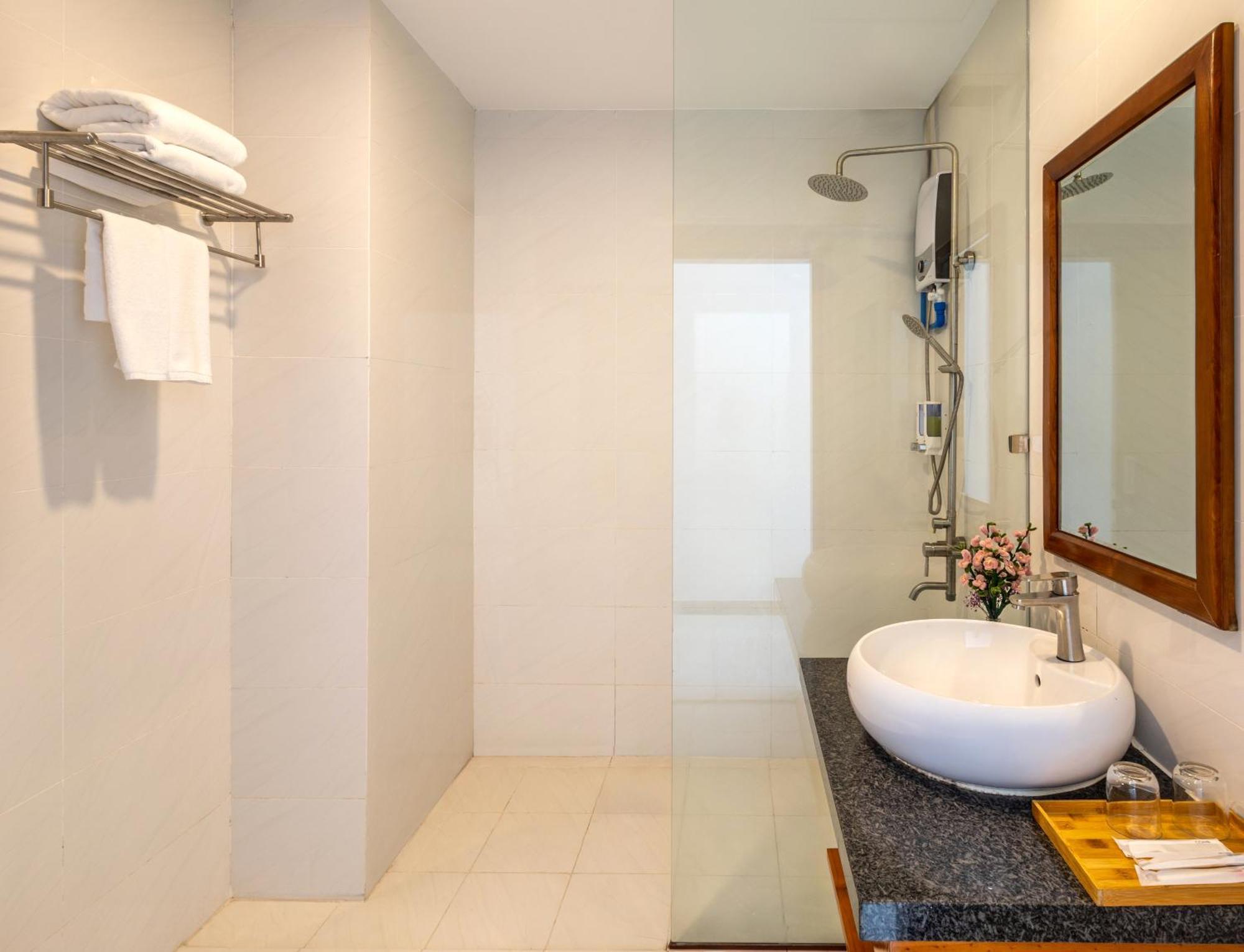 Amon Hotel Phu Quoc Luaran gambar